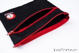 YariNoHanzo carry pouch for masks and gloves