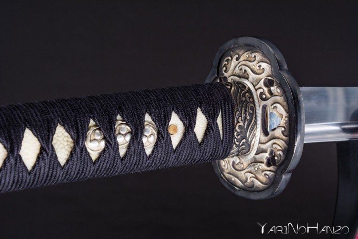 NAMI KATANA SHINKEN LIMITED EDITION - SILK TSUKA - TOMOE MENUKI