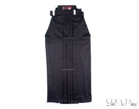 Iaido Set Master | Iaido Gi + Hakama + lightweight Iaito set-4