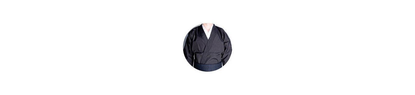 Buy Iaido clothing on yarinohanzo iaido shop | Iaido clothing for sale | Top quality Iaido Gi for sale and the best Iaido hakama for sale