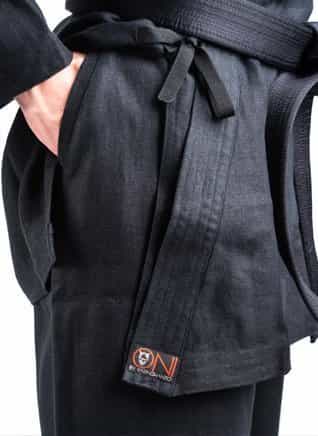Handmade martial arts gear by YariNoHanzo